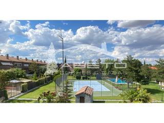Casa adossada en Ciudalcampo. Ciudalcampo