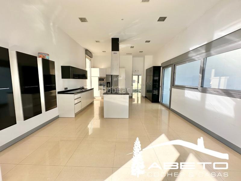 Foto 1ae2ac75-5670-4919-8c7b-0e38c4b898b7. Miete chalet mit parking in Ciudalcampo