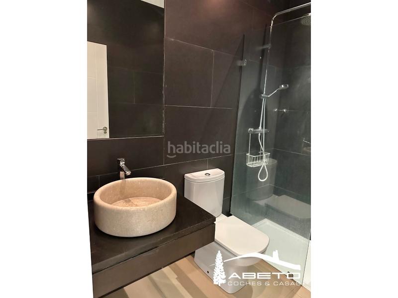 Foto 1e0f9d4e-5e40-4580-bbc7-a23522f96cb0. Miete chalet mit parking in Ciudalcampo