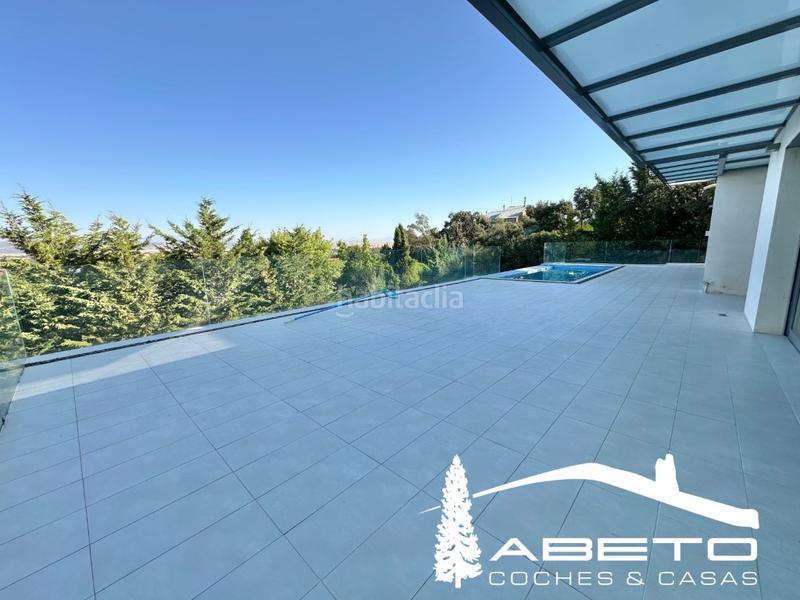 Foto bd7c04e1-68f1-486c-a628-57a9695dfab0. Miete chalet mit parking in Ciudalcampo