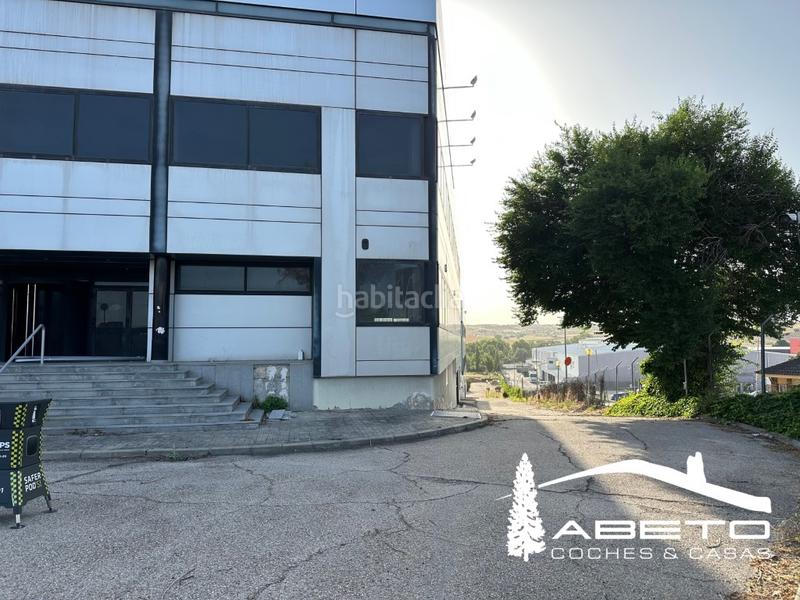 Foto c7a75752-3fcc-46ac-bf42-dd18cd6c24fe. Nave industrial en vía de servicio a1 85 polígono sur san agustin de guadalix en San Agustín de Guadalix