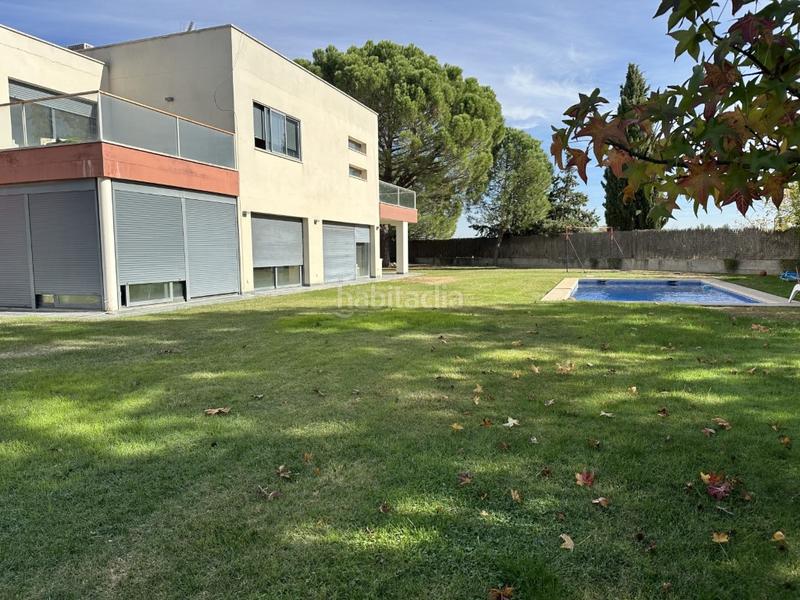 Foto 0857619a-eca0-4131-a365-b7c5db131321. Xalet amb aparcament a Santo Domingo