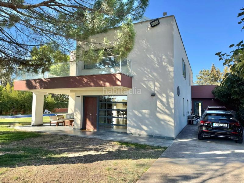 Foto 2c8222ad-c7e2-46f1-b6d1-07609b472705. Xalet amb aparcament a Santo Domingo