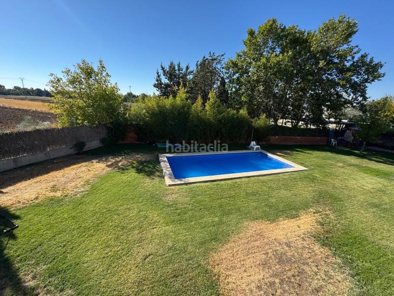 Foto 50d8acb7-526d-4b0d-b278-35ebd1bf1d13. Xalet amb aparcament a Santo Domingo