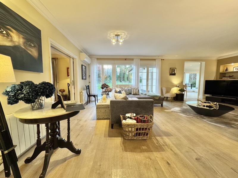 Foto 6d342f34-b67c-4162-96c7-584f437ba4c0. Chalet avec parking dans Santo Domingo