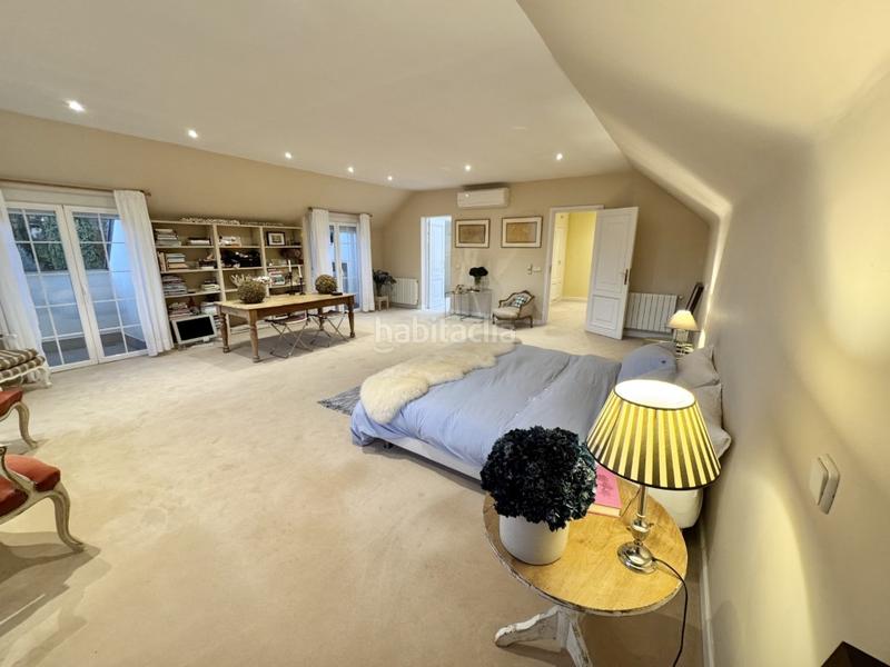 Foto b99c86f5-dc04-46da-982e-8a8d9069b293. Chalet avec parking dans Santo Domingo