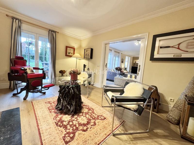 Foto ca45a5af-dc78-4b0d-afd6-76319c9d2c9b. Chalet avec parking dans Santo Domingo