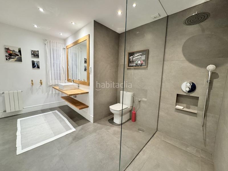 Foto d9dd4f36-2a24-4818-a3fd-180a7e4f1ec0. Chalet avec parking dans Santo Domingo