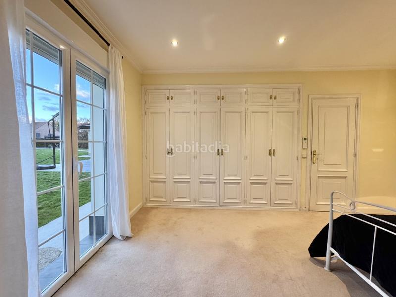 Foto e3ae2f96-4ed3-4563-8e73-337f6c5064f4. Chalet avec parking dans Santo Domingo