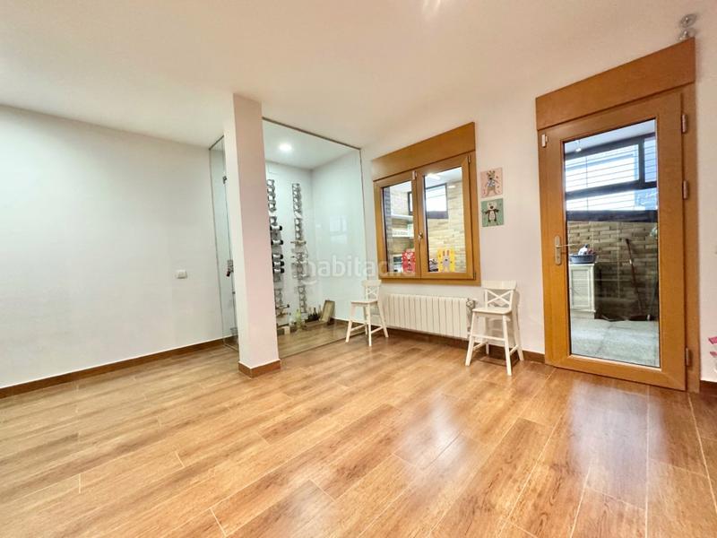 Foto 2e73f2a9-e4fa-49b6-bd98-cf2cce73ee49. Chalet con parcheggio in Ciudalcampo