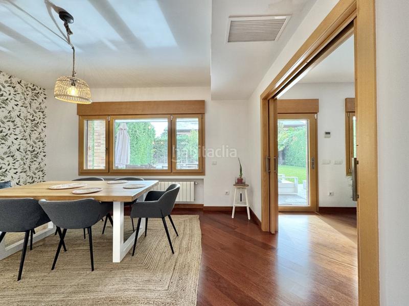 Foto 3bf046ba-4229-40e5-a6ad-5848d4335770. Chalet con parcheggio in Ciudalcampo