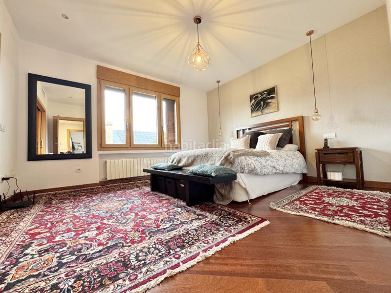 Foto 95adb3db-f0a5-4712-aa89-fb9270f5dcf2. Chalet con parcheggio in Ciudalcampo