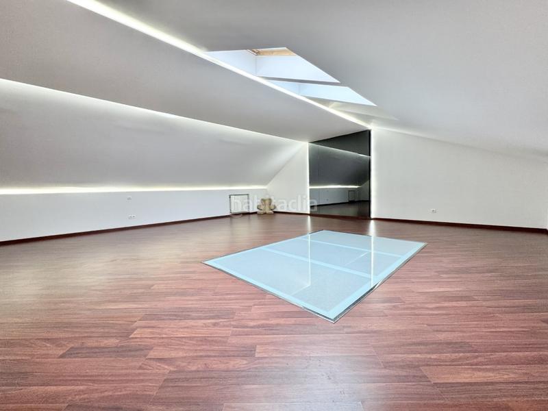 Foto 978c1be3-8e5f-46d7-ba07-dead049575dc. Chalet con parcheggio in Ciudalcampo