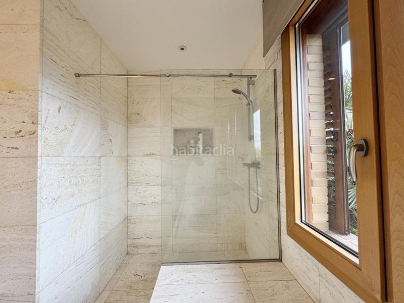 Foto c9600390-e130-45af-806b-8919ab69bfe6. Chalet con parcheggio in Ciudalcampo