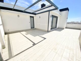 Àtic a Avenida de la Transición Española 2