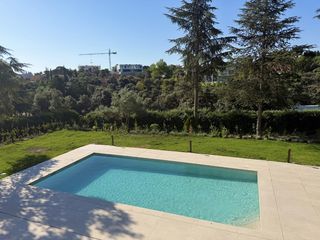 Chalet in Ciudalcampo. Ciudalcampo