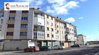 Pis a Calle nuño rasura 31. Piso economico para reformar en villarcayo.
