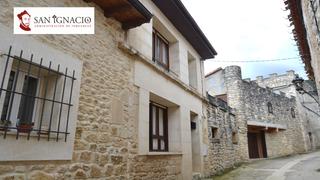 Casa a Merindad de Valdivielso. Amplia casa a la venta en valle valdivielso.