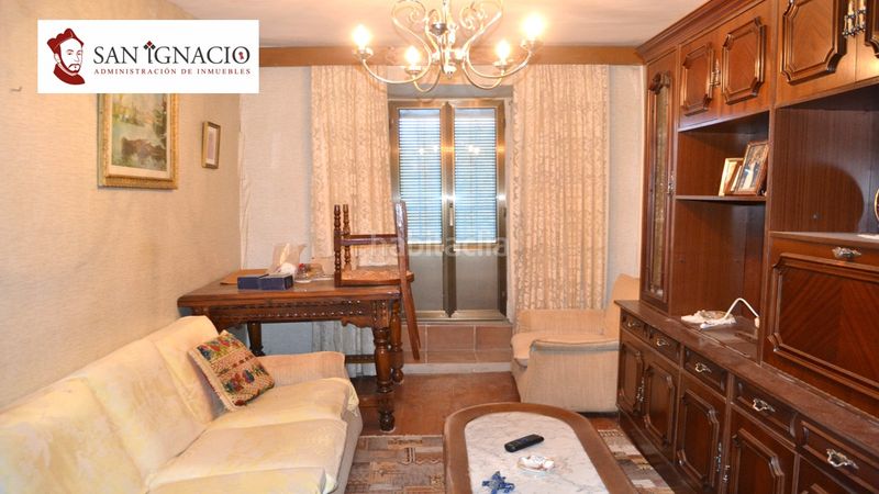 Foto f20d954b-2b4a-46e7-90c3-7f99305633b7. Casa amb aparcament a Merindad de Valdivielso