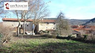 Casa  Calle bedon. Casa de pueblo con terreno