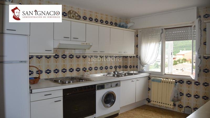 Foto 77300edb-b443-4a45-8aba-841a5e6ec841. Piso  céntrico . en Trespaderne