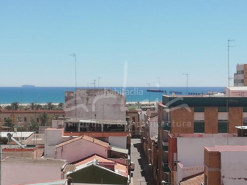Foto c4f5e1ad-369e-4847-9600-010ff5aea769. Etagenwohnung in playa puerto de Sagunto Sagunt