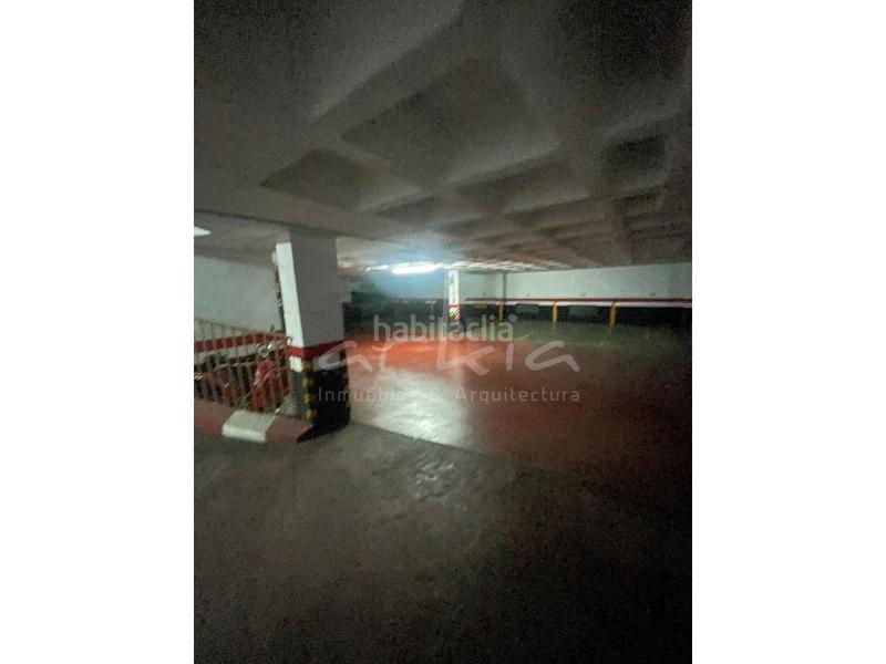 Foto 0f07feb2-ab23-4536-b726-844f1d92ae5a. Autoparkplatz in Gran Via Valencia