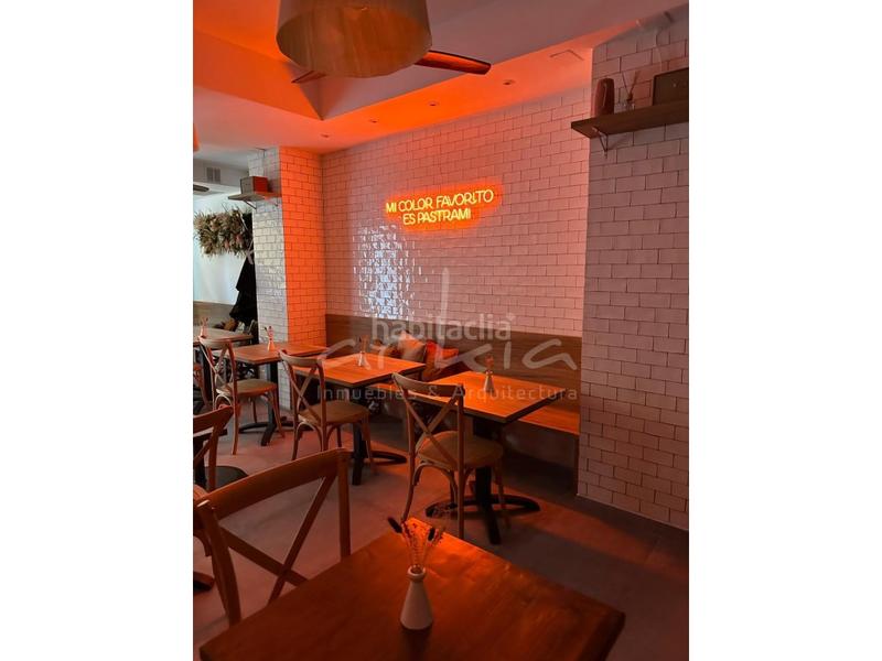 Foto 1f5203ba-6207-4d7b-a1d7-48abf9216a14. Pas-de-porte local commercial dans Sant Francesc Valencia