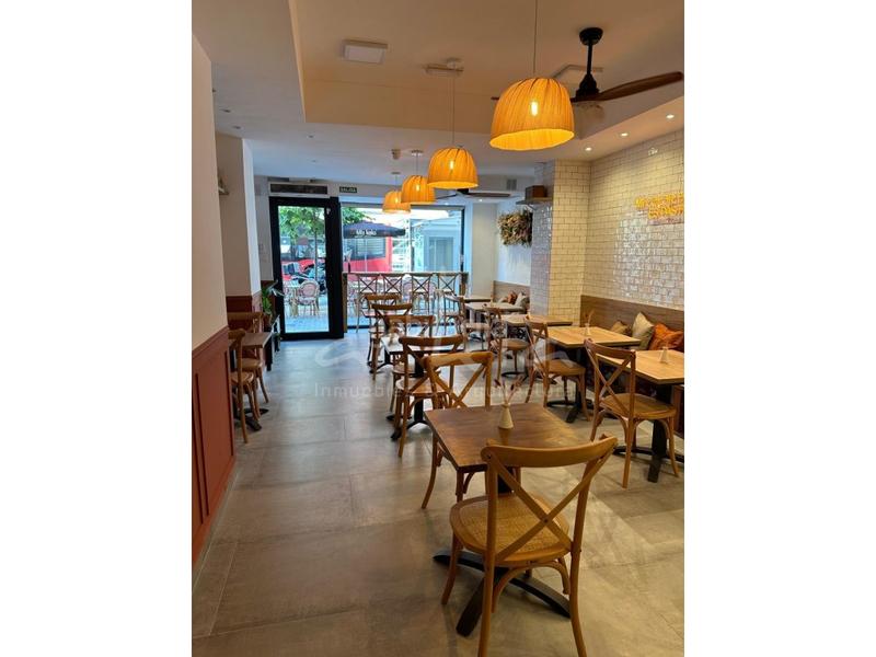 Foto 8bb50d1d-98db-43b3-95f9-b1d91c195043. Traspaso local comercial arkia inmuebles arquitectura te ofrece restaurante en traspaso en ciutat vella Sant Francesc. en Valencia