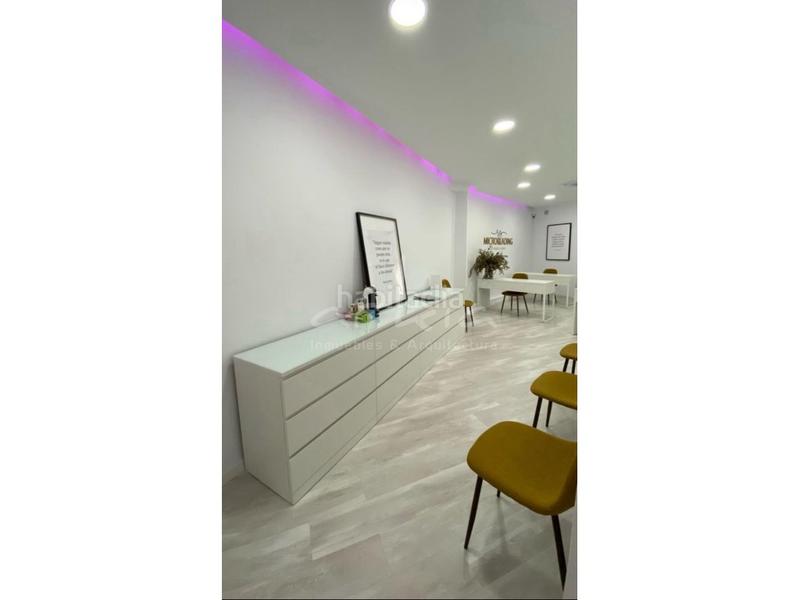 Foto 25f27ab9-8531-4b90-9499-ba7aac1297e2. Traspàs local comercial a Russafa Valencia