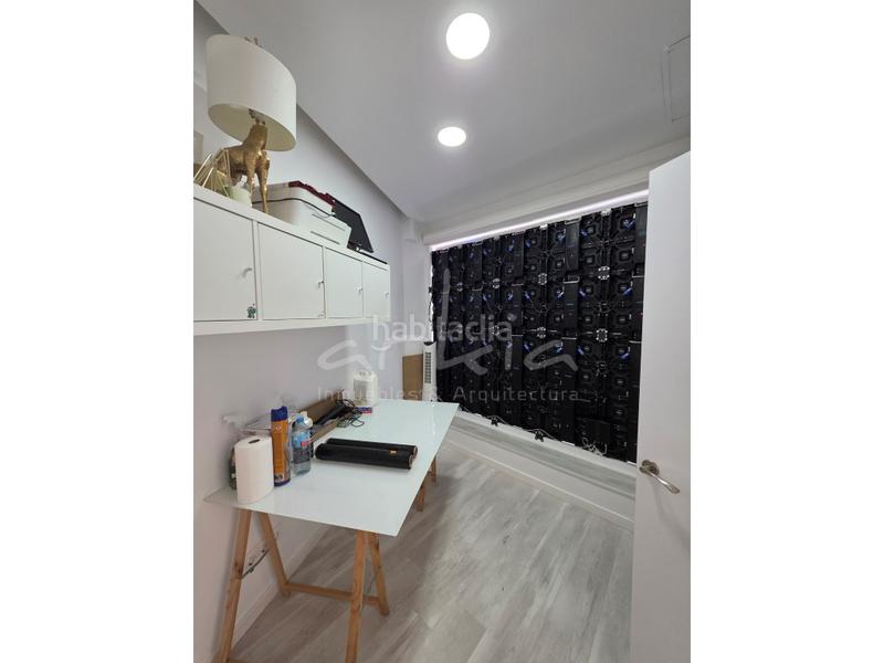 Foto 09656404-cb33-4ddd-901d-9505994e1a9c. Trapasso locale commerciale in Russafa Valencia