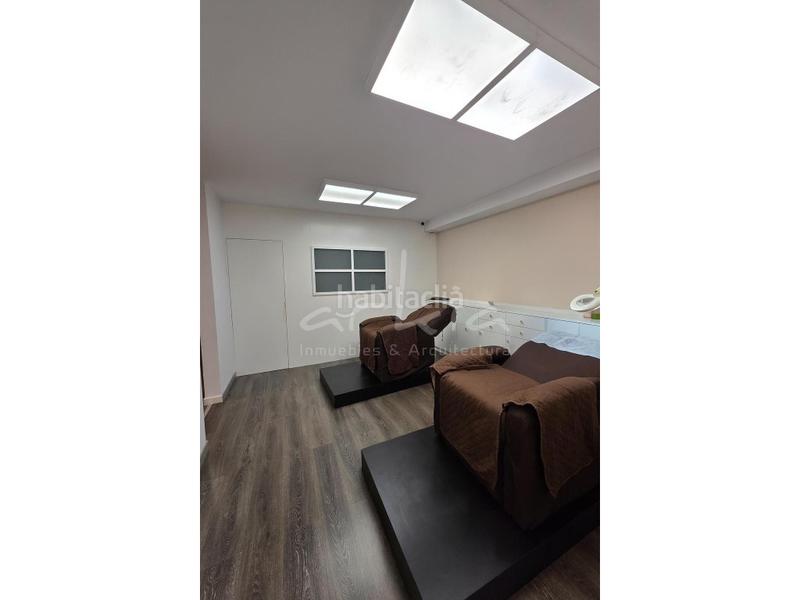 Foto 80855094-2b6b-44a0-a3c4-37490e465422. Traspàs local comercial a El Pla del Remei Valencia