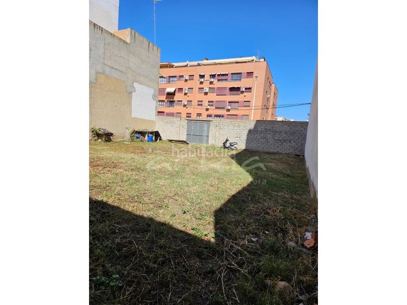 Foto 03051b92-3a7e-40ec-abe4-67f689a8f9b5. Terreny residencial a Avenida de Abril-9 de Octubre Sagunt