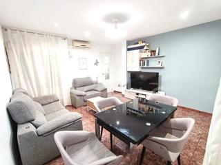 Pis a Mont Olivet. Arkia inmuebles  arquitectura. te ofrece piso en venta en valenc