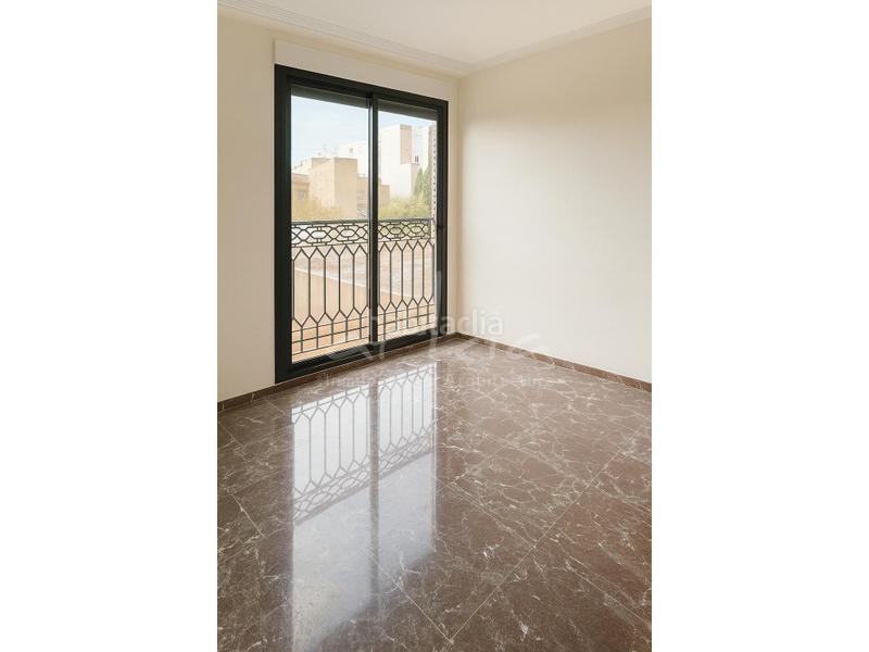 Foto 781fe5f8-16ce-41e2-99ac-a7ae9d77e16f. Piso arkia inmuebles arquitectura. te ofrece piso en venta . ciutat vella El Carmen. en Valencia