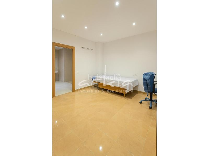 Foto 09353583-ce90-434e-9ef3-8bd79924fccf. Haus in Rafelbunyol