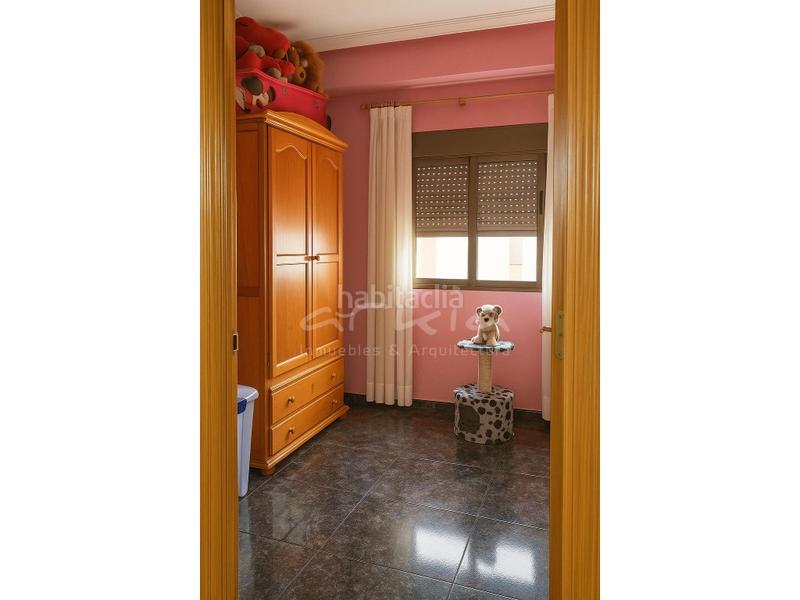 Foto e5e7ce2d-d719-42ec-b34b-0d2b3496918e. Pis a Puçol ciudad Puçol