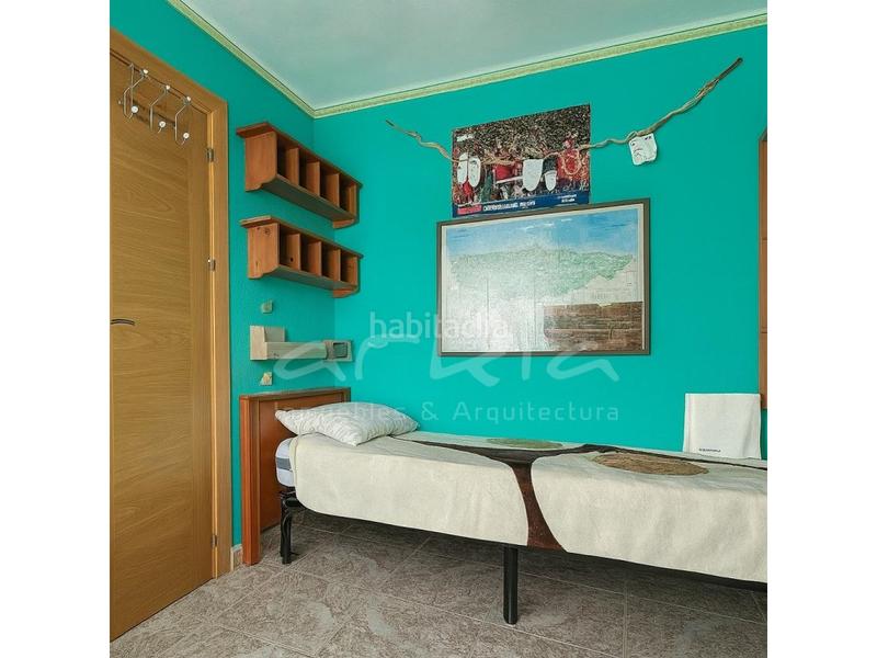 Foto d07e92c8-a71b-4f06-87f4-53325d577934. Etagenwohnung in Avenida de la Paz Xirivella