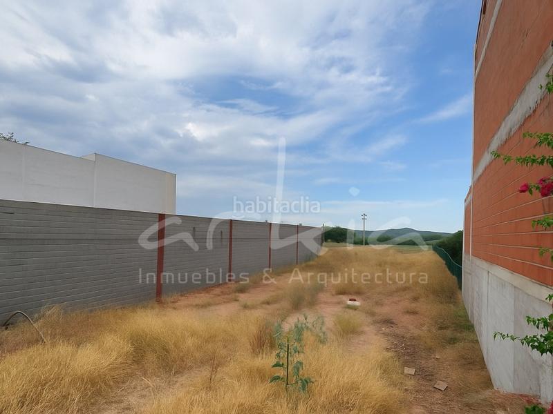 Foto 599e7b64-3672-4e73-a56a-cc6d331eaad8. Terreno residencial arkia estudio te ofrece solar urbano en venta valencia. en Estivella