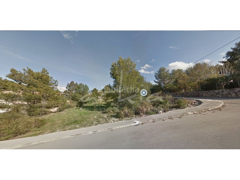 Foto c48d3e3c-a196-4063-bea9-319e4d57b312. Terreny residencial a Alberic