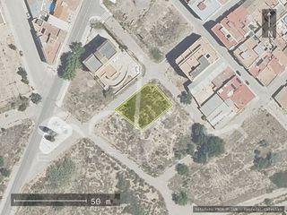 Terreno residenziale in Alberic