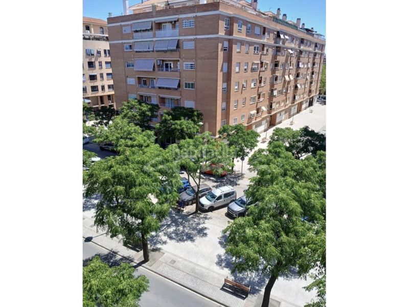 Foto df051d24-ff04-470e-969c-140f8347387a. Pis a Alaquàs
