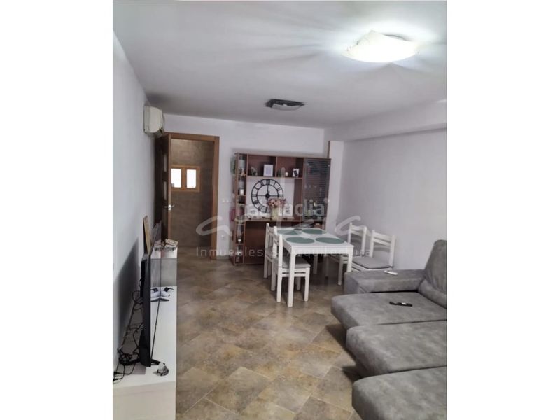 Foto ead6e940-1367-44f7-91d2-be0d74de96ef. Pis a L´Hort de Senabre Valencia