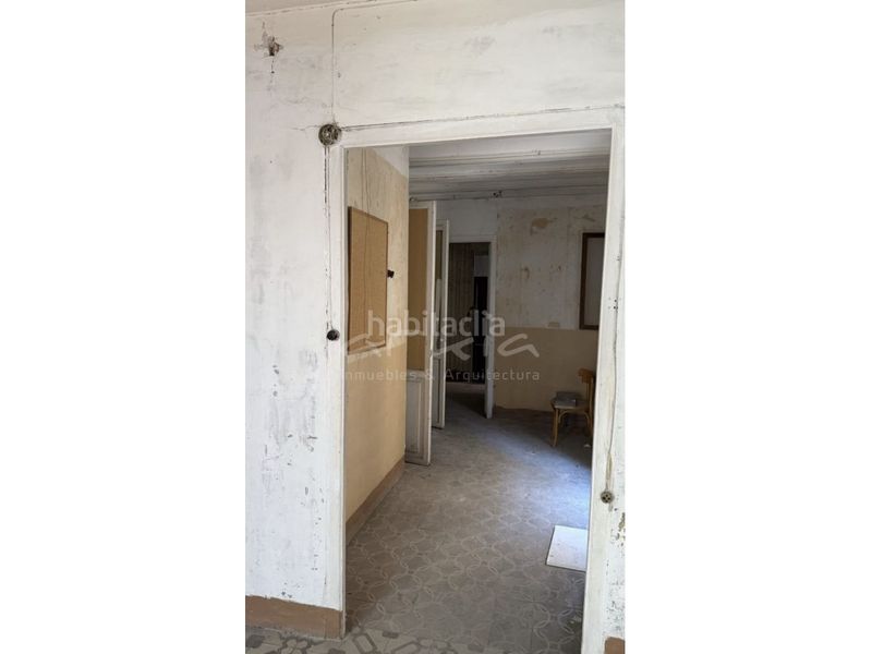 Foto db948227-a6e6-489d-acd1-9a78c4979b6a. Pis a La Seu Valencia
