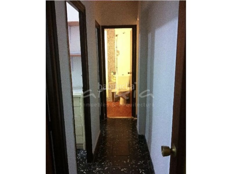 Foto f130732c-f1b4-4d84-b16e-86b6d8a4cc26. Pis a Tormos Valencia