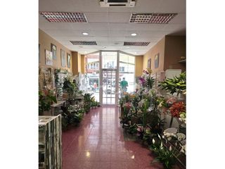 Lloguer Local Comercial a Arrancapins. Arkia inmuebles  arquitectura te ofrece local comercial en alqui