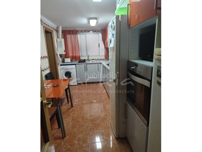 Foto 3e222b28-97ca-4da3-b566-f610e2121a62. Pis a Ciutat Jardí Valencia