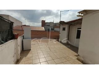 Casa a Centro - Casco Antiguo. Arkia estudio te ofrece casa en venta en torrente, zona centro.