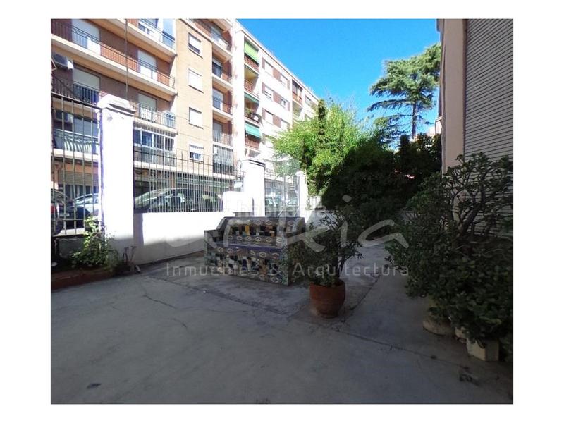 Foto 085a184b-5de0-4580-8f03-35ec634393fa. Casa arkia jesus ofrece casa independiente en venta. en Valencia