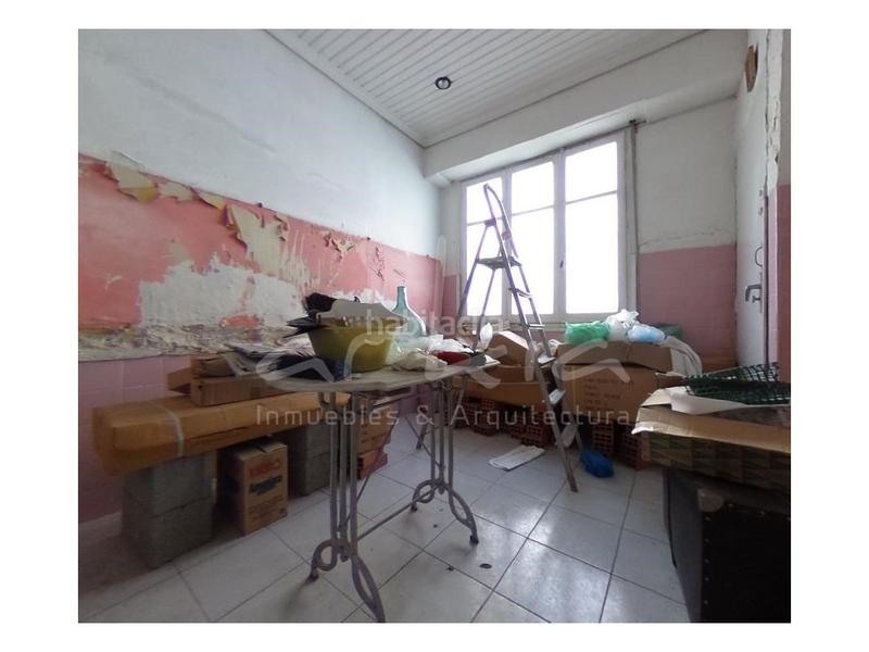 Foto 3548273f-4df9-4fcc-809f-78b68577e93f. Casa arkia jesus ofrece casa independiente en venta. en Valencia